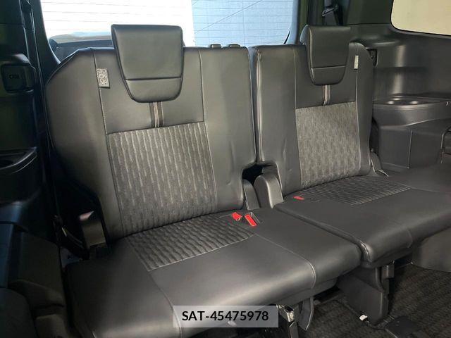 Toyota NOAH HYBRID 2024-05 6791331-9
