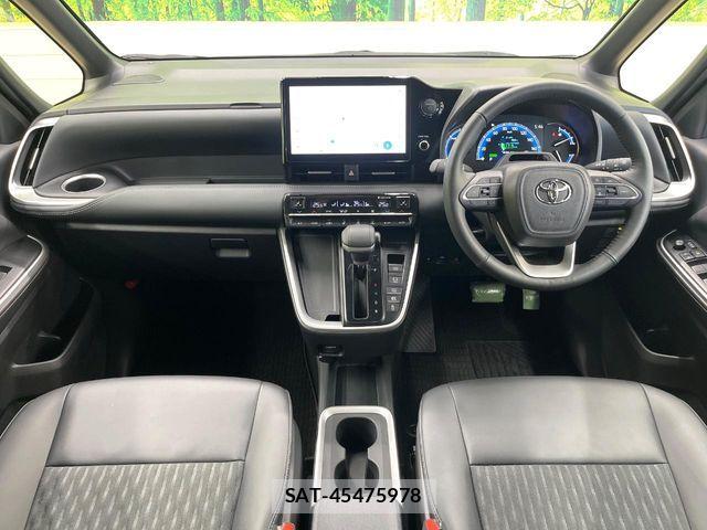 Toyota NOAH HYBRID 2024-05 6791331-1