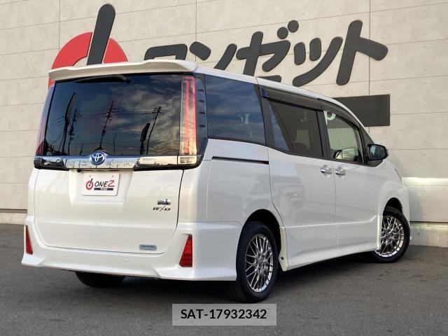 Toyota NOAH HYBRID 2021-12 6791352-15