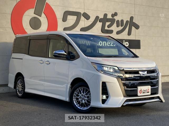 Toyota NOAH HYBRID 2021-12 6791352-1