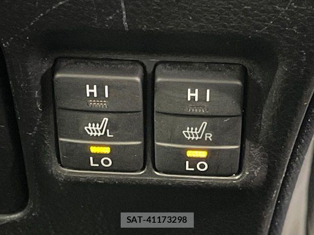 Toyota NOAH HYBRID 2016-11 6791365-7