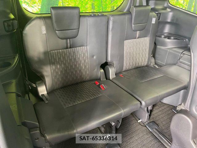 Toyota NOAH HYBRID 2022-04 6791337-9