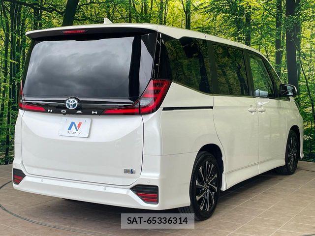 Toyota NOAH HYBRID 2022-04 6791337-17