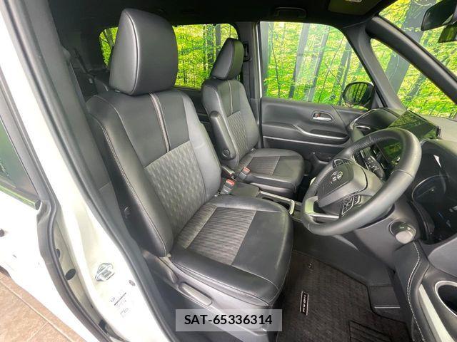Toyota NOAH HYBRID 2022-04 6791337-7