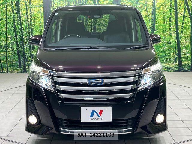 Toyota NOAH HYBRID 2016-02 6791371-14