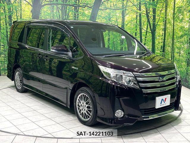 Toyota NOAH HYBRID 2016-02 6791371-16