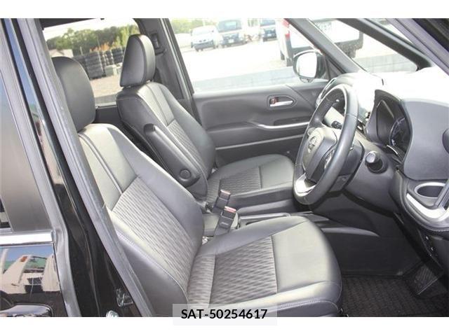 Toyota NOAH HYBRID 2022-10 6792698-16