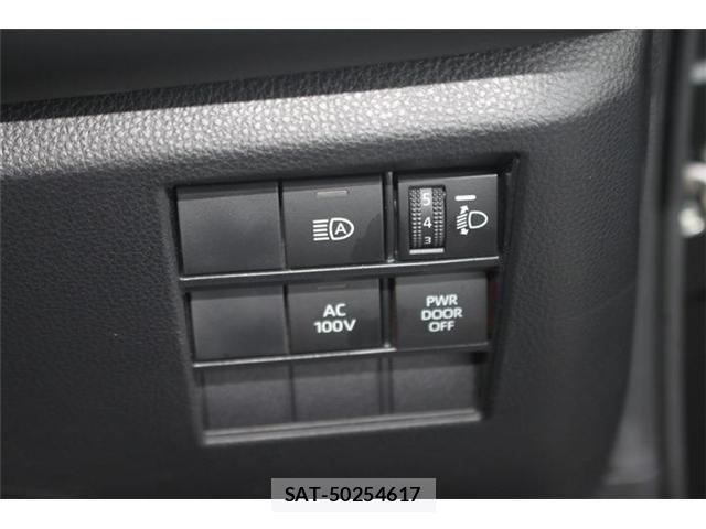 Toyota NOAH HYBRID 2022-10 6792698-25