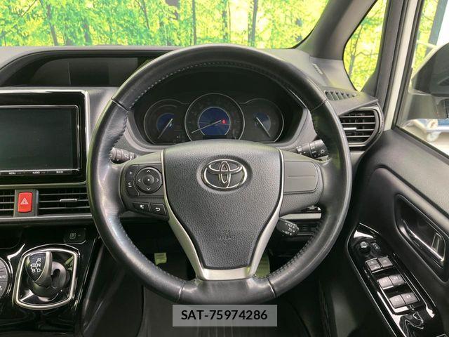 Toyota NOAH HYBRID 2018-02 6791358-11