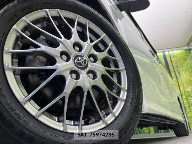 Toyota NOAH HYBRID 2018-02 6791358-13