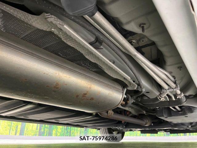 Toyota NOAH HYBRID 2018-02 6791358-19