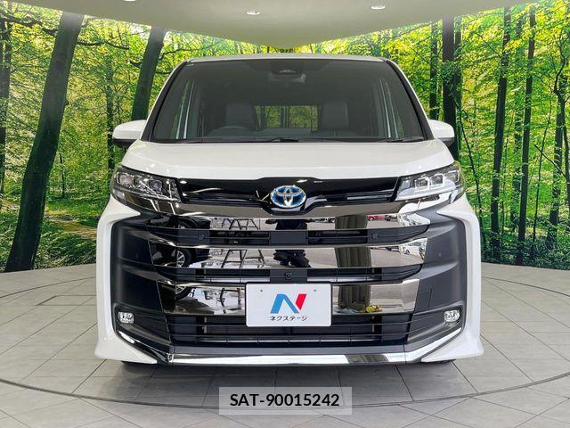Toyota NOAH HYBRID 2025-04 6791326-14