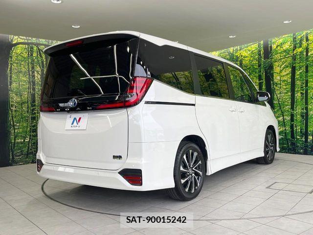 Toyota NOAH HYBRID 2025-04 6791326-17