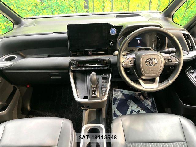 Toyota NOAH HYBRID 2023-01 6791346-1