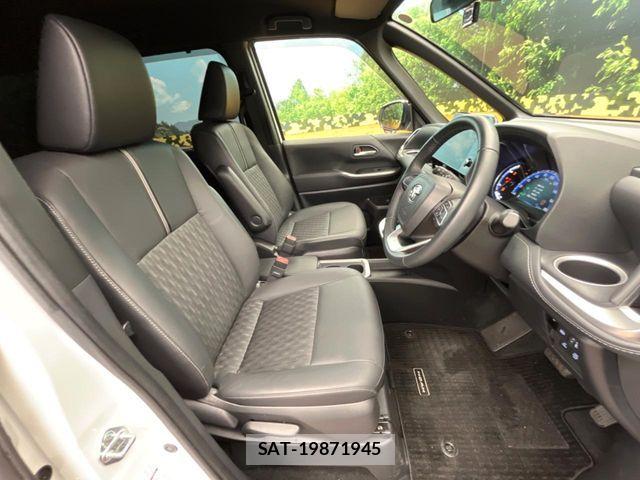 Toyota NOAH HYBRID 2023-05 6791332-6