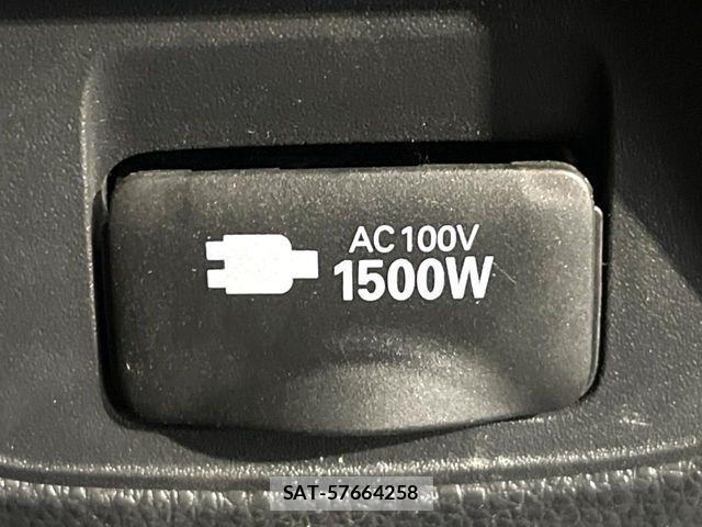 Toyota NOAH HYBRID 2023-06 6791350-6