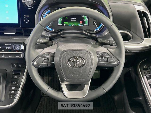 Toyota NOAH HYBRID 2025-10 6816256-11