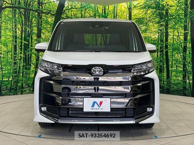 Toyota NOAH HYBRID 2025-10 6816256-14