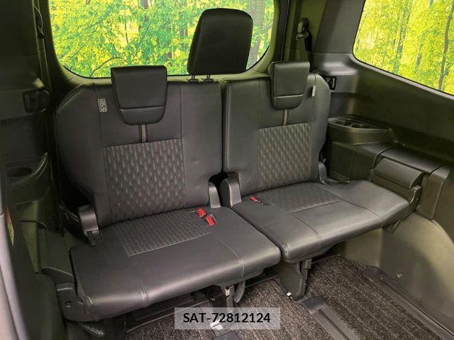 Toyota NOAH HYBRID 2023-07 6816261-9
