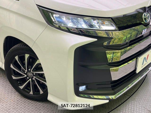 Toyota NOAH HYBRID 2023-07 6816261-12