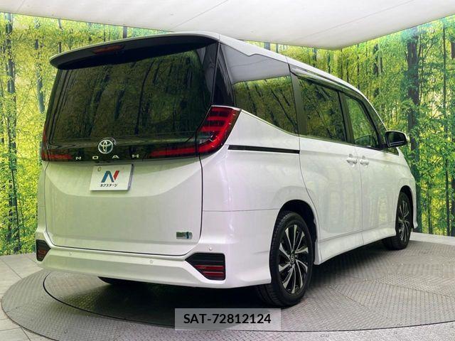 Toyota NOAH HYBRID 2023-07 6816261-17