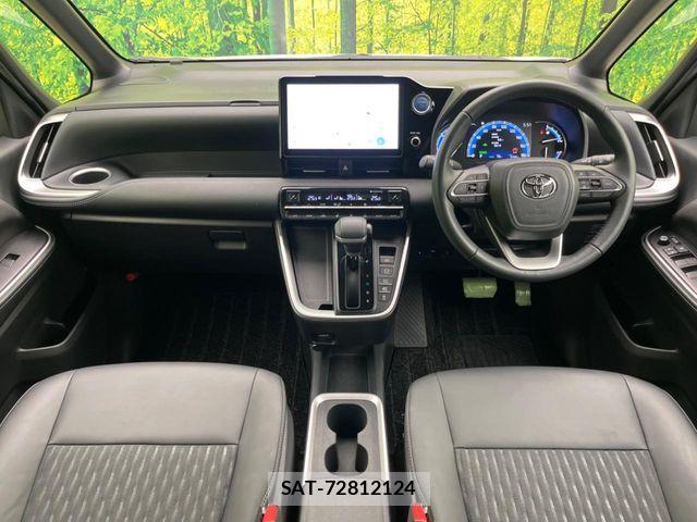 Toyota NOAH HYBRID 2023-07 6816261-1