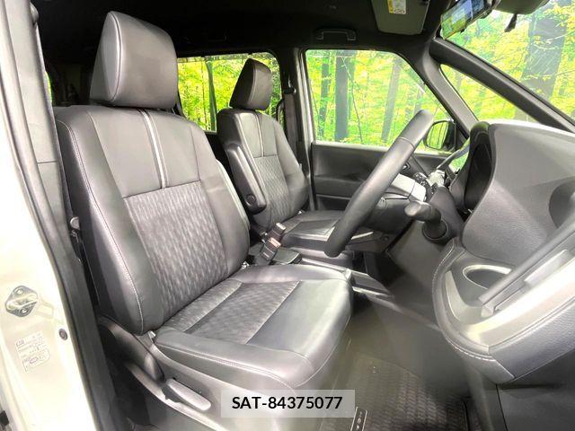 Toyota NOAH HYBRID 2025-02 6816259-7