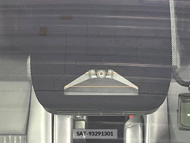 Toyota NOAH HYBRID 2022-10 6816262-2