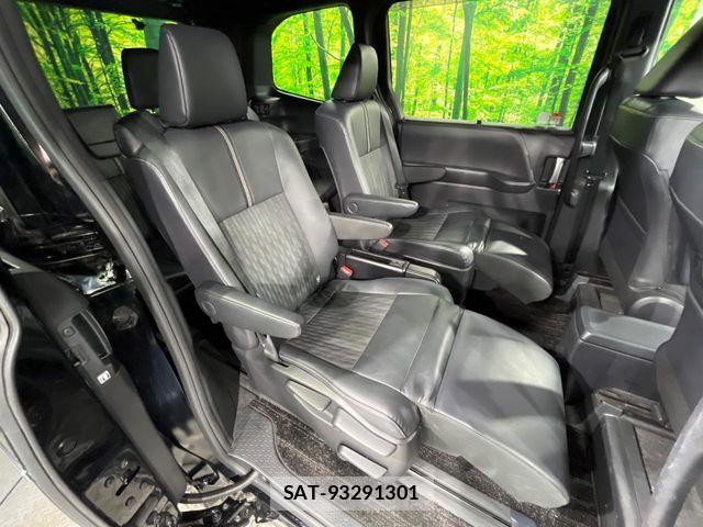 Toyota NOAH HYBRID 2022-10 6816262-8