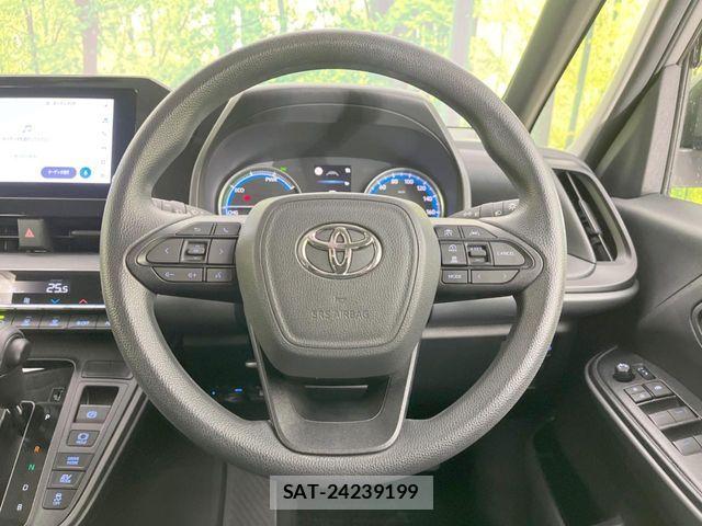 Toyota NOAH HYBRID 2022-10 6816264-11