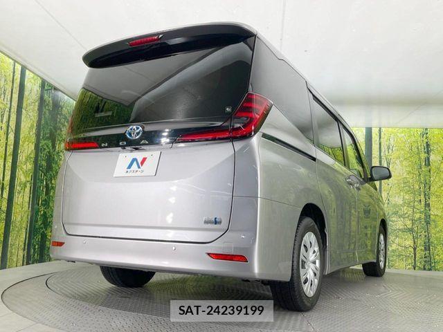 Toyota NOAH HYBRID 2022-10 6816264-17