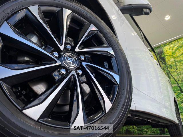 Toyota NOAH HYBRID 2024-12 6816258-13