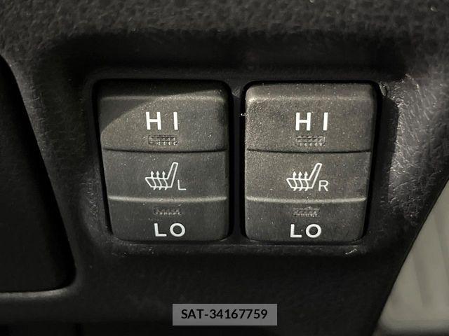 Toyota NOAH HYBRID 2020-03 6816265-9