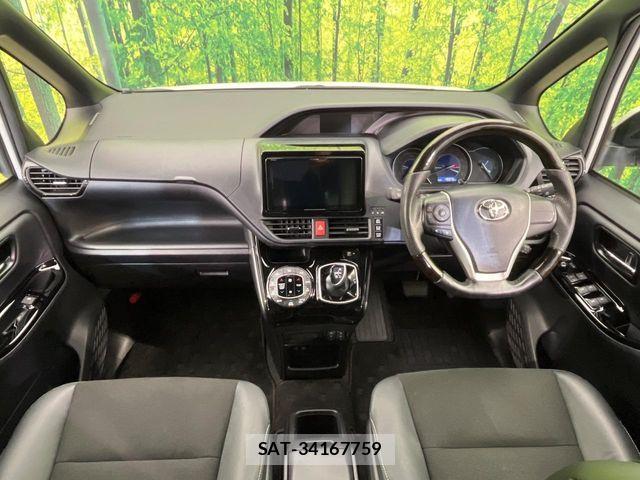 Toyota NOAH HYBRID 2020-03 6816265-1