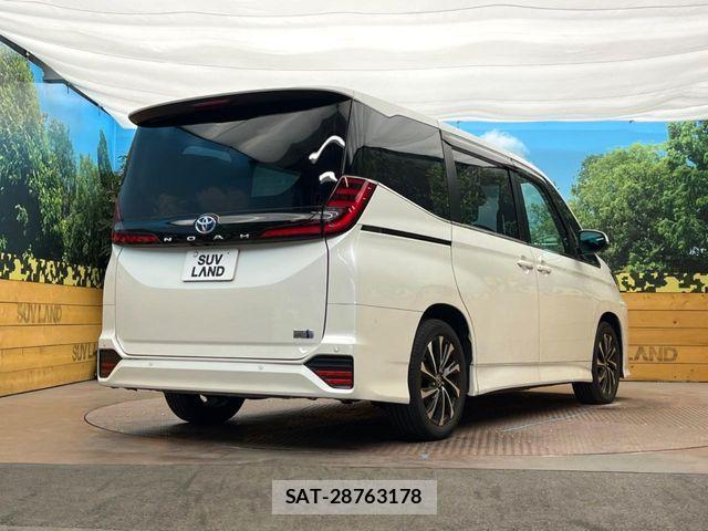 Toyota NOAH HYBRID 2022-07 6910391-17