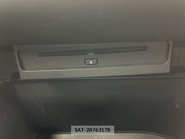 Toyota NOAH HYBRID 2022-07 6910391-6