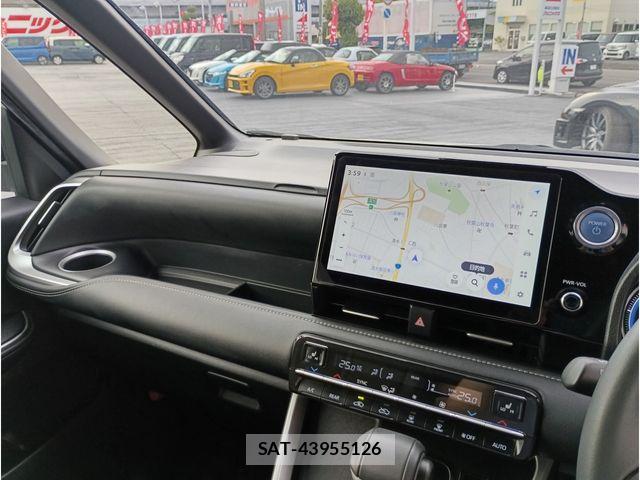 Toyota NOAH HYBRID 2023-09 6910405-9