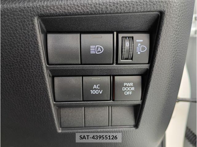 Toyota NOAH HYBRID 2023-09 6910405-25