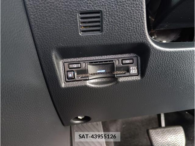 Toyota NOAH HYBRID 2023-09 6910405-26