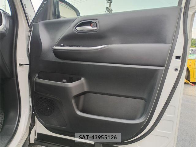 Toyota NOAH HYBRID 2023-09 6910405-29