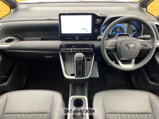 Toyota NOAH HYBRID 2024-09 6910390-1
