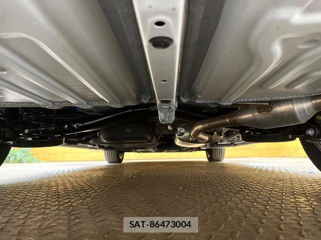 Toyota NOAH HYBRID 2024-09 6910390-19
