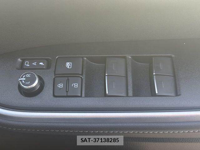 Toyota NOAH HYBRID 2026-03 6910379-22
