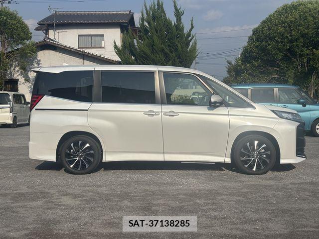 Toyota NOAH HYBRID 2026-03 6910379-6