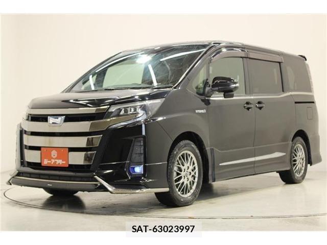 Toyota NOAH HYBRID 2017-08 6910413-8