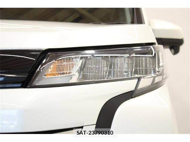 Toyota NOAH HYBRID 2023-03 6910406-14