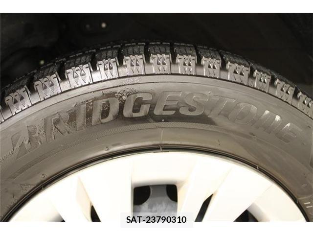 Toyota NOAH HYBRID 2023-03 6910406-25
