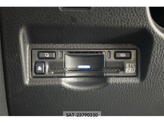 Toyota NOAH HYBRID 2023-03 6910406-4