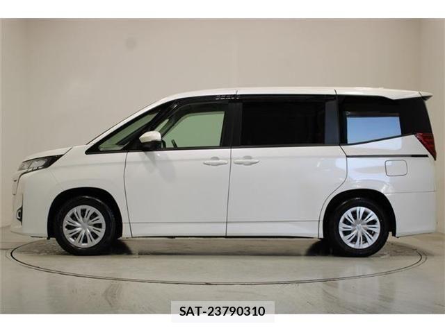 Toyota NOAH HYBRID 2023-03 6910406-8