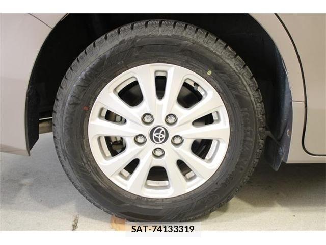 Toyota NOAH HYBRID 2018-10 6910409-22
